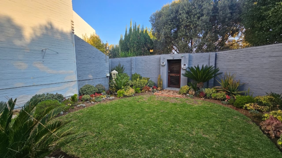 To Let 3 Bedroom Property for Rent in Doorn Free State